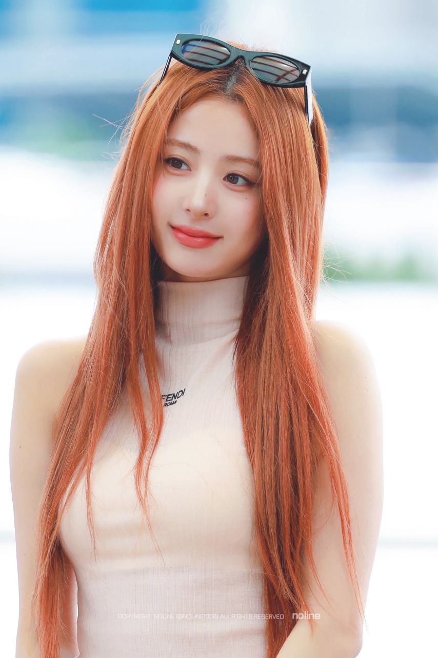 르세라핌 허윤진