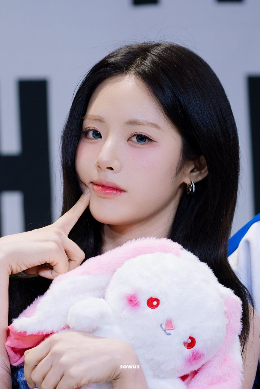 프로미스나인 박지원