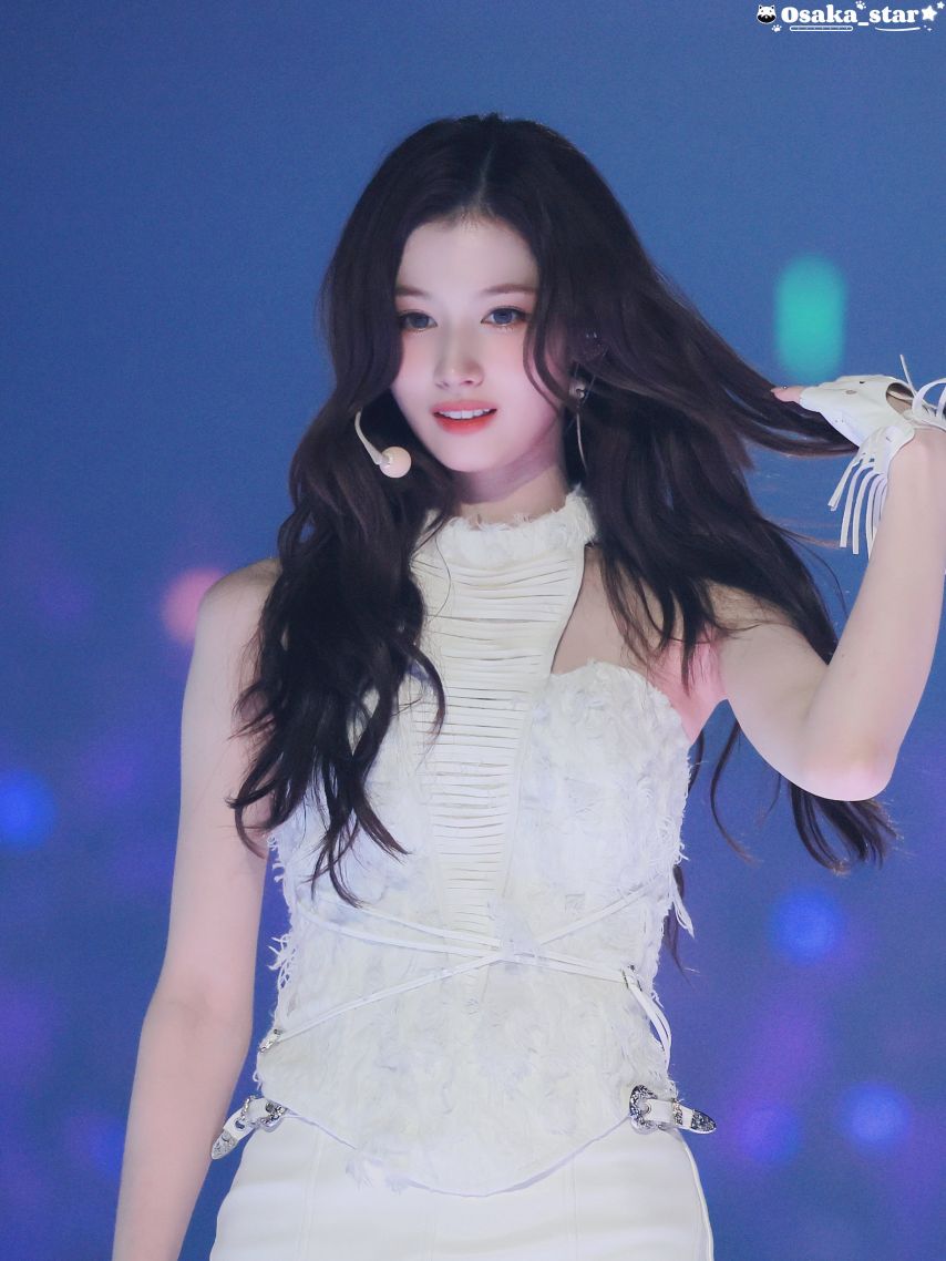 트와이스 사나