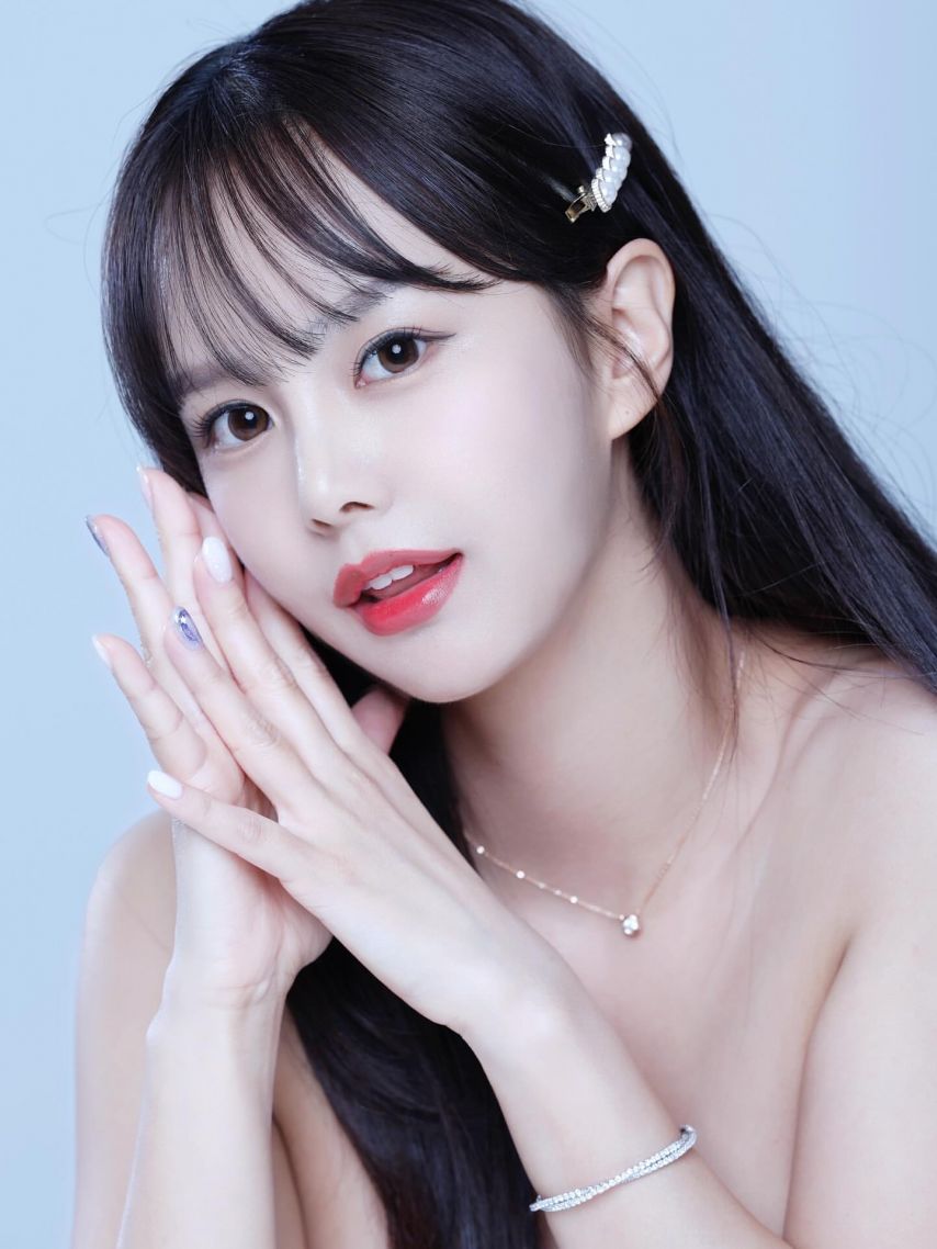 유니