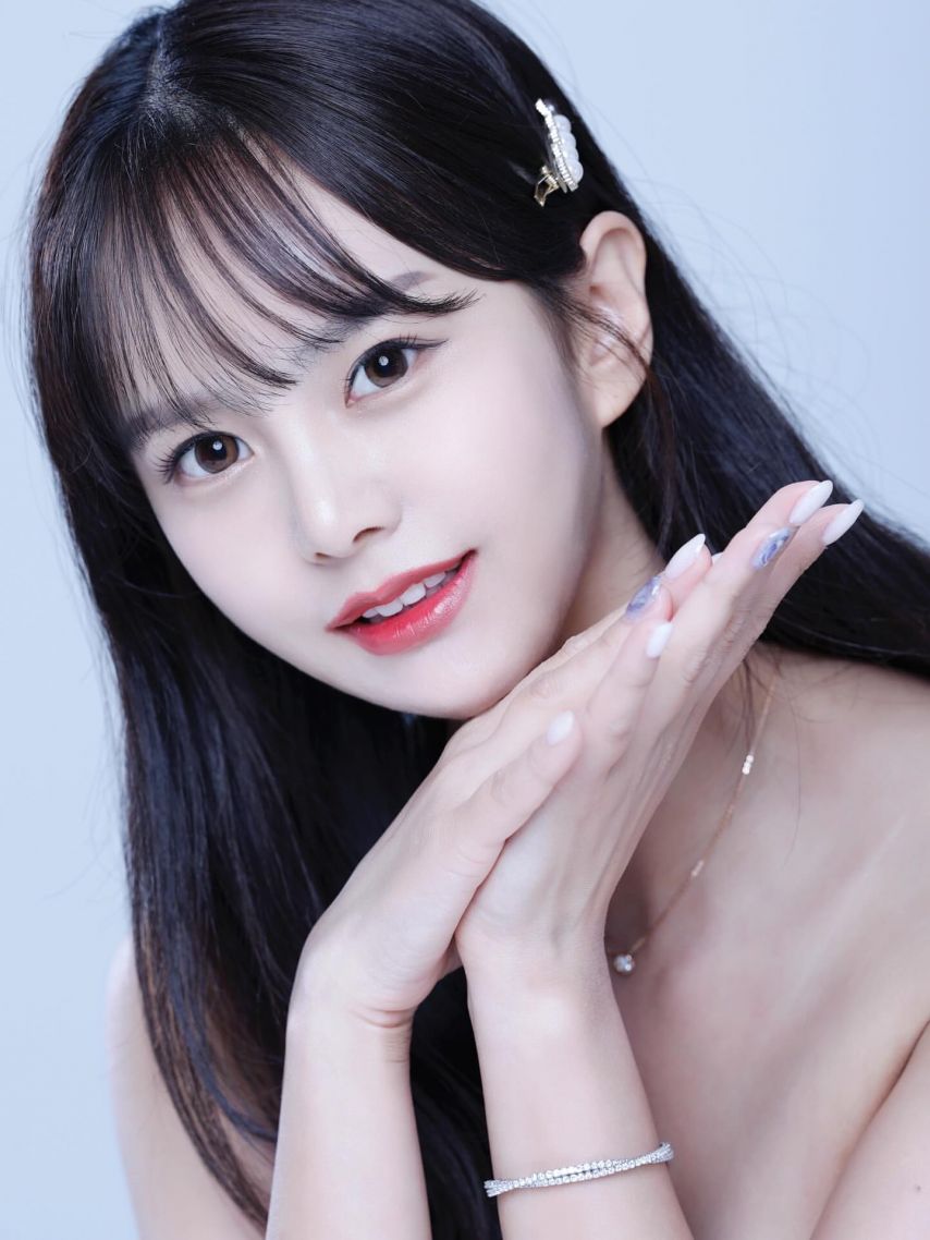 유니