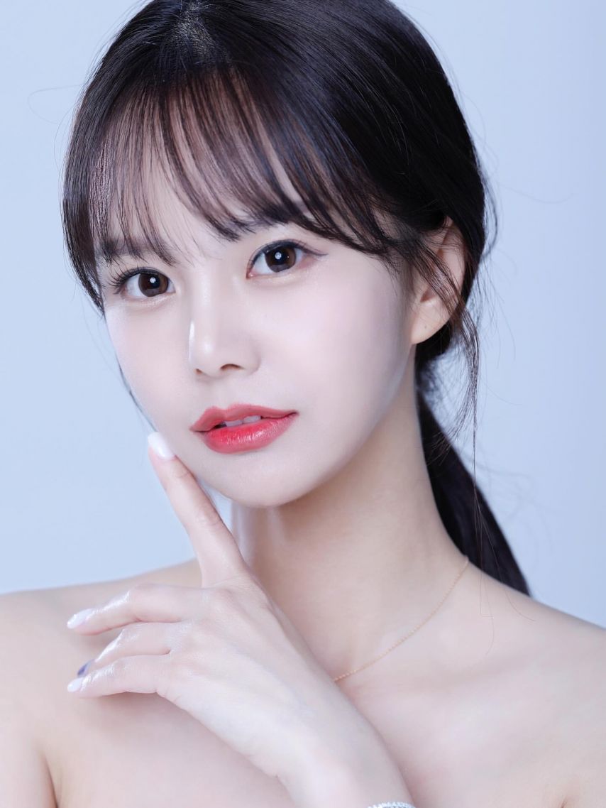 유니