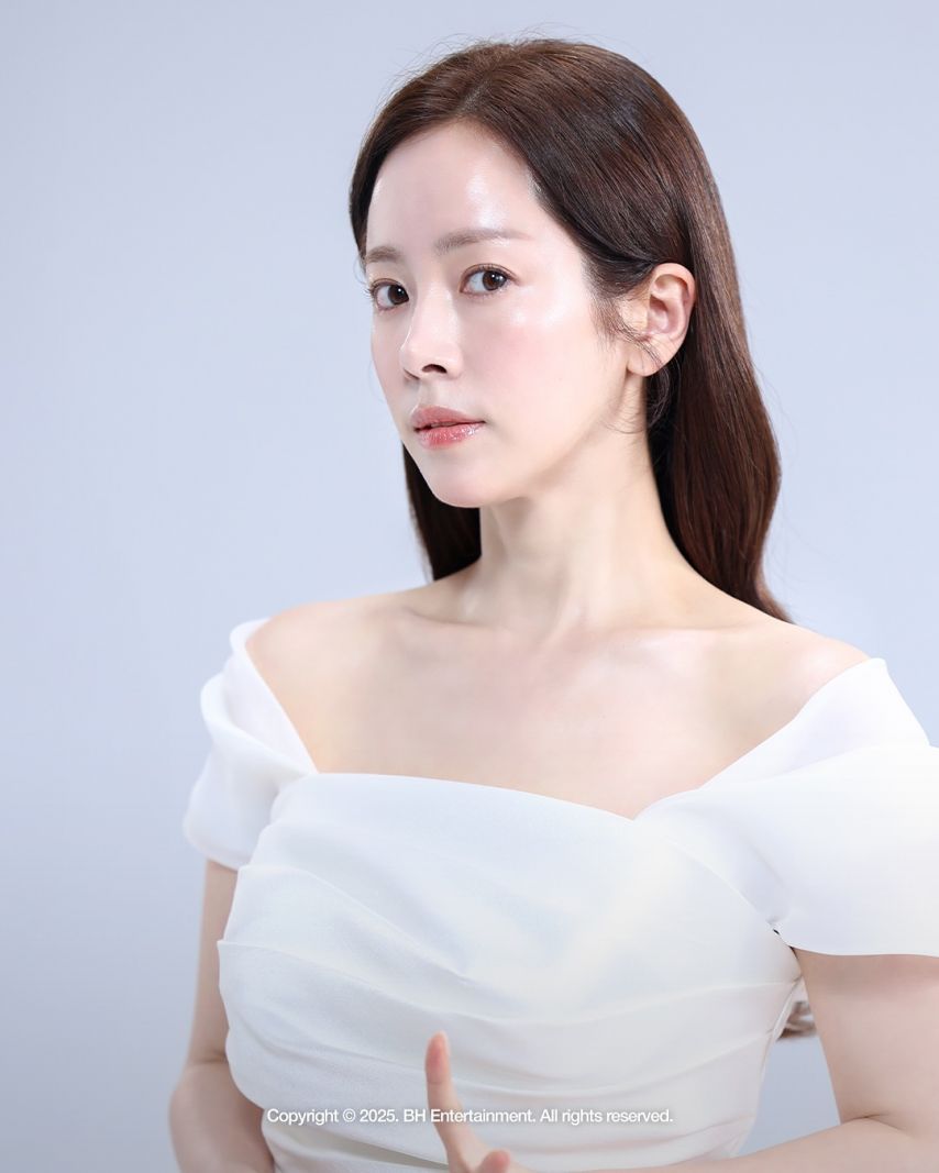 한지민 마리끌레르 비하인드 등