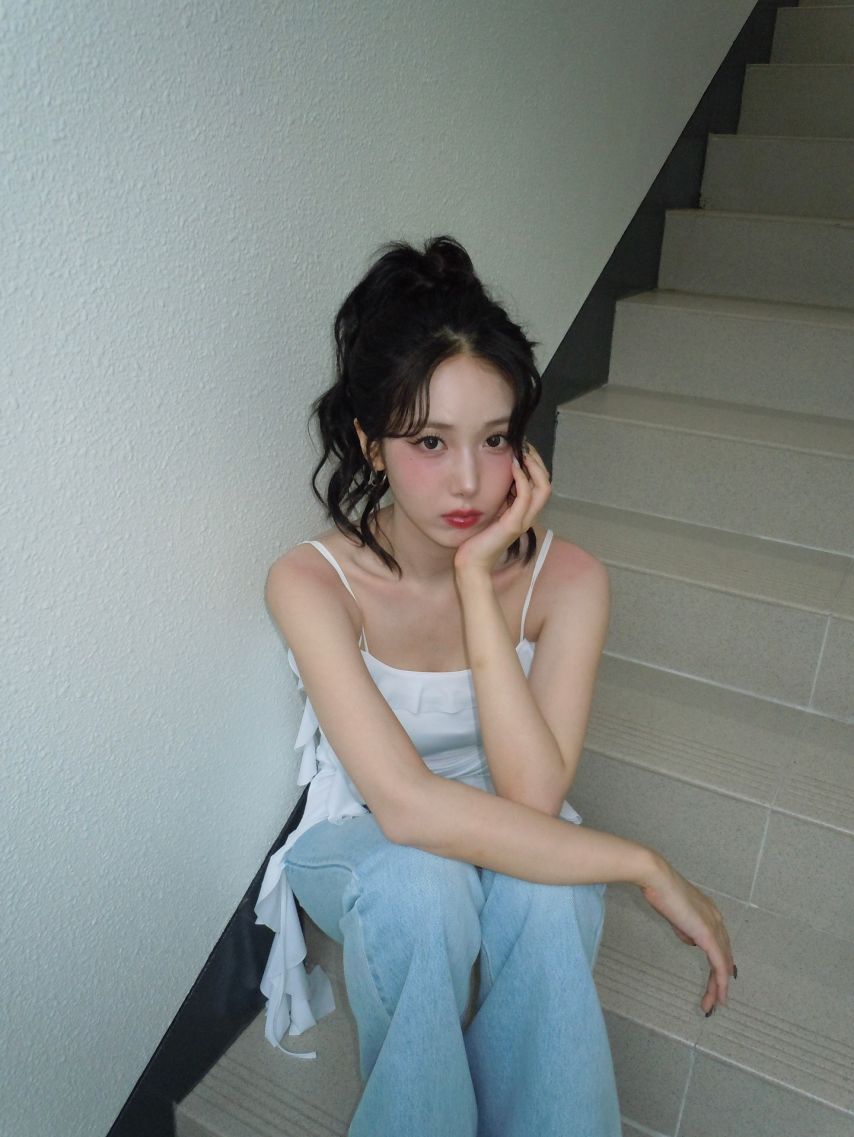 신비 VIVIZ비비지 인별