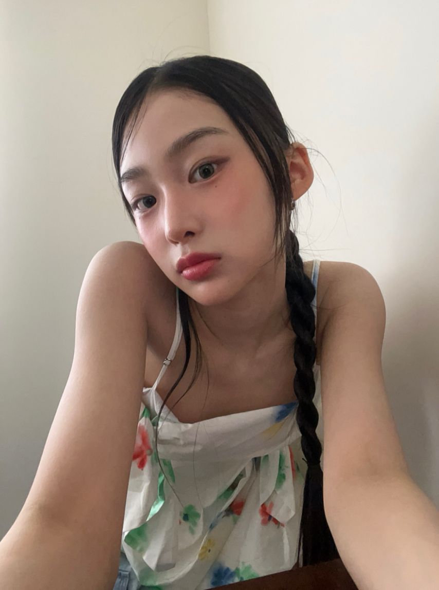 베이비돈크라이 이현, 베니