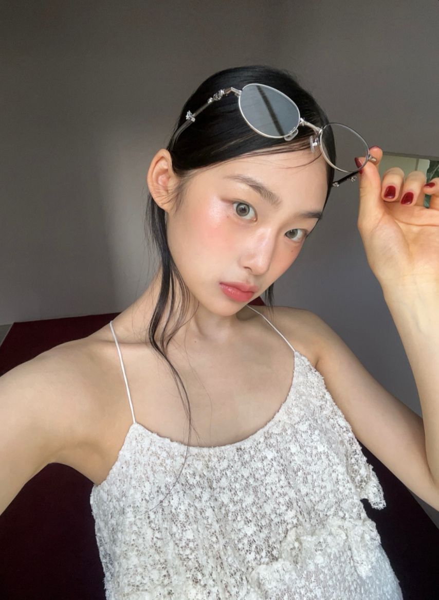 베이비돈크라이 이현, 베니