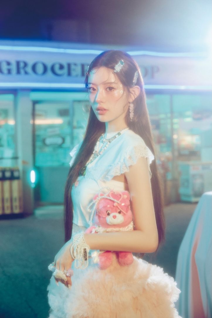 아일릿 Japan 1st Single '時よ止まれ' Concept Photo