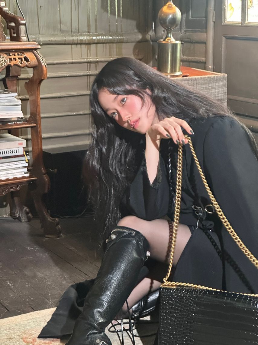 노윤서 인별 DAZED
