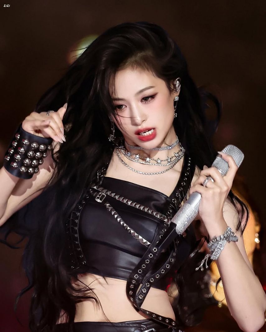 BABYMONSTER (베이비몬스터) 아현