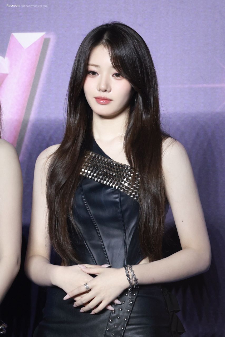 베이비몬스터 로라