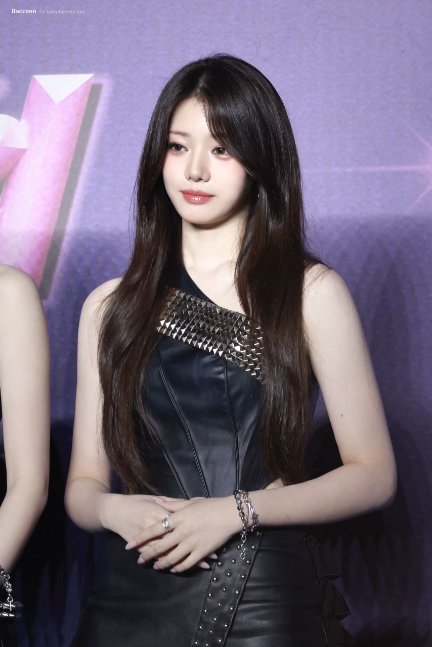 베이비몬스터 로라