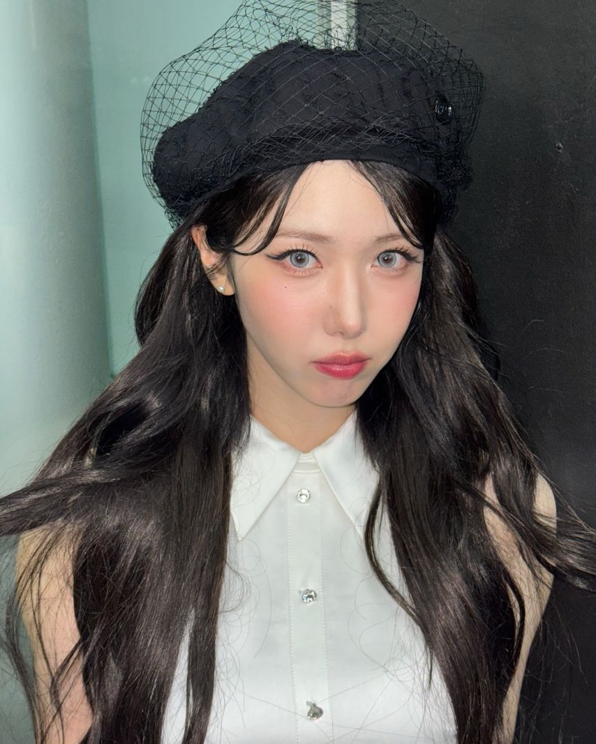신비 VIVIZ비비지 인별