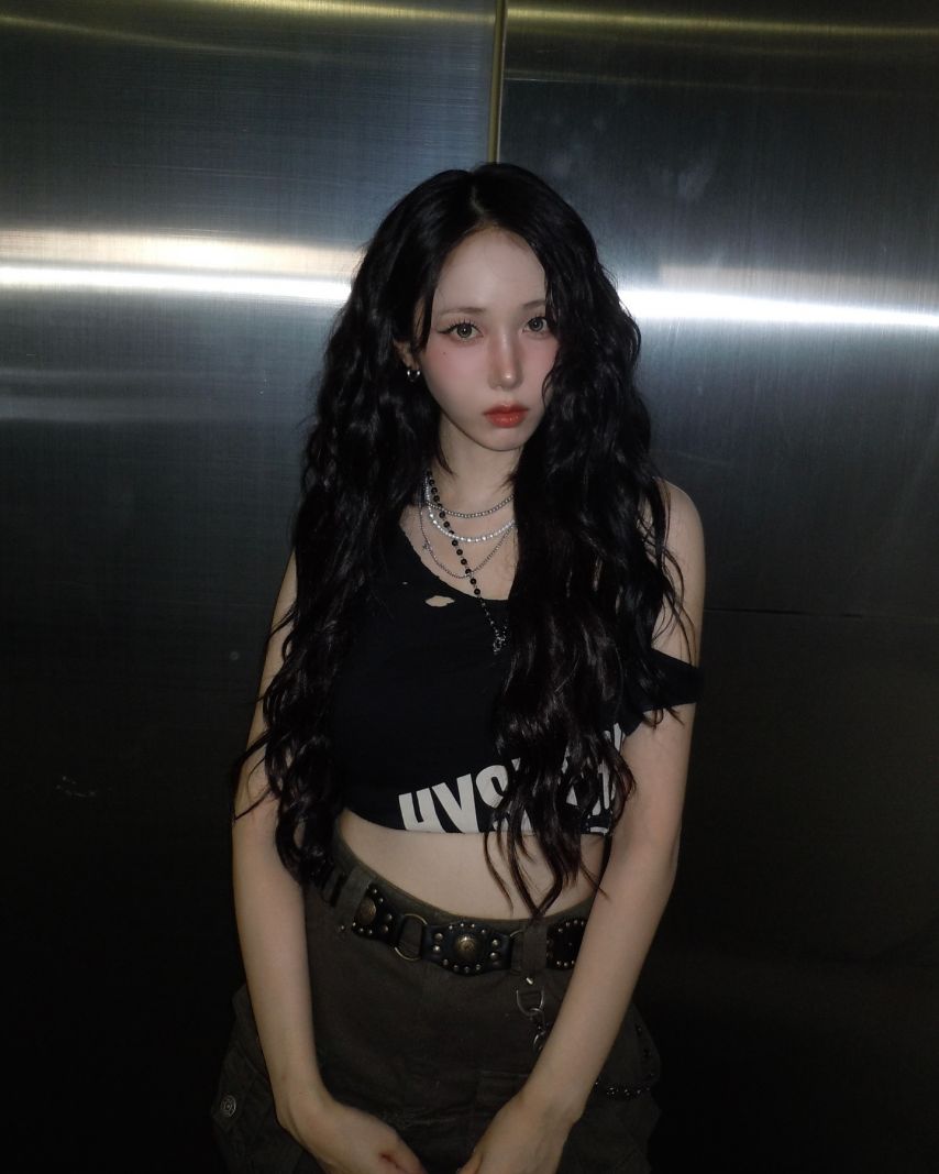 신비 VIVIZ비비지 인별