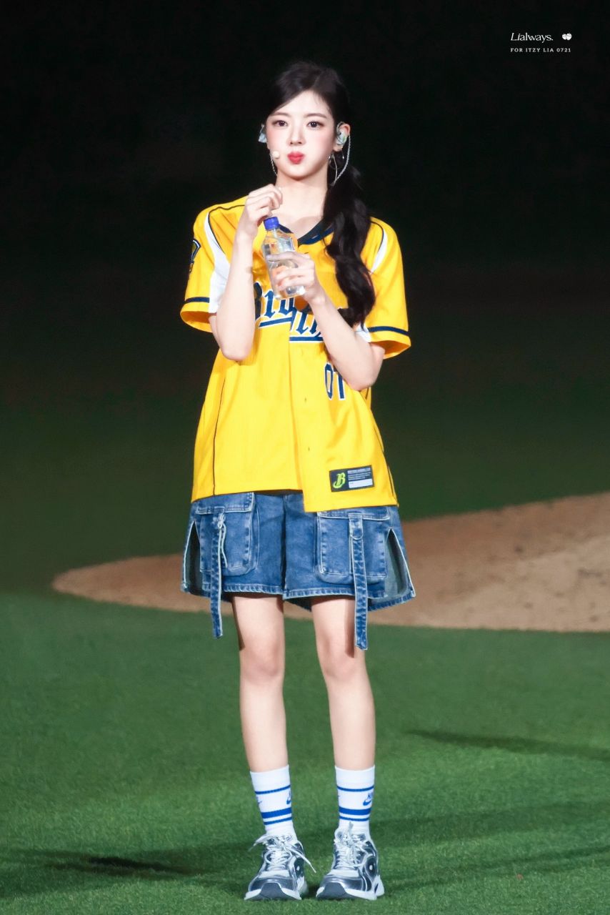 ITZY 리아