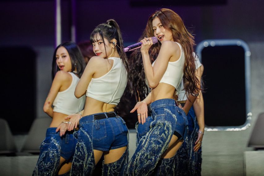 트와이스 LOLLAPALOOZA