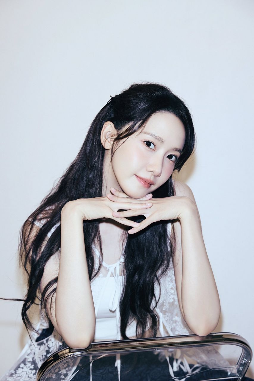 오늘자 언론 인터뷰 사진 소녀시대 윤아.JPG
