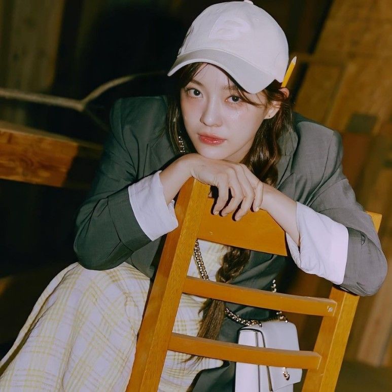 김세정
