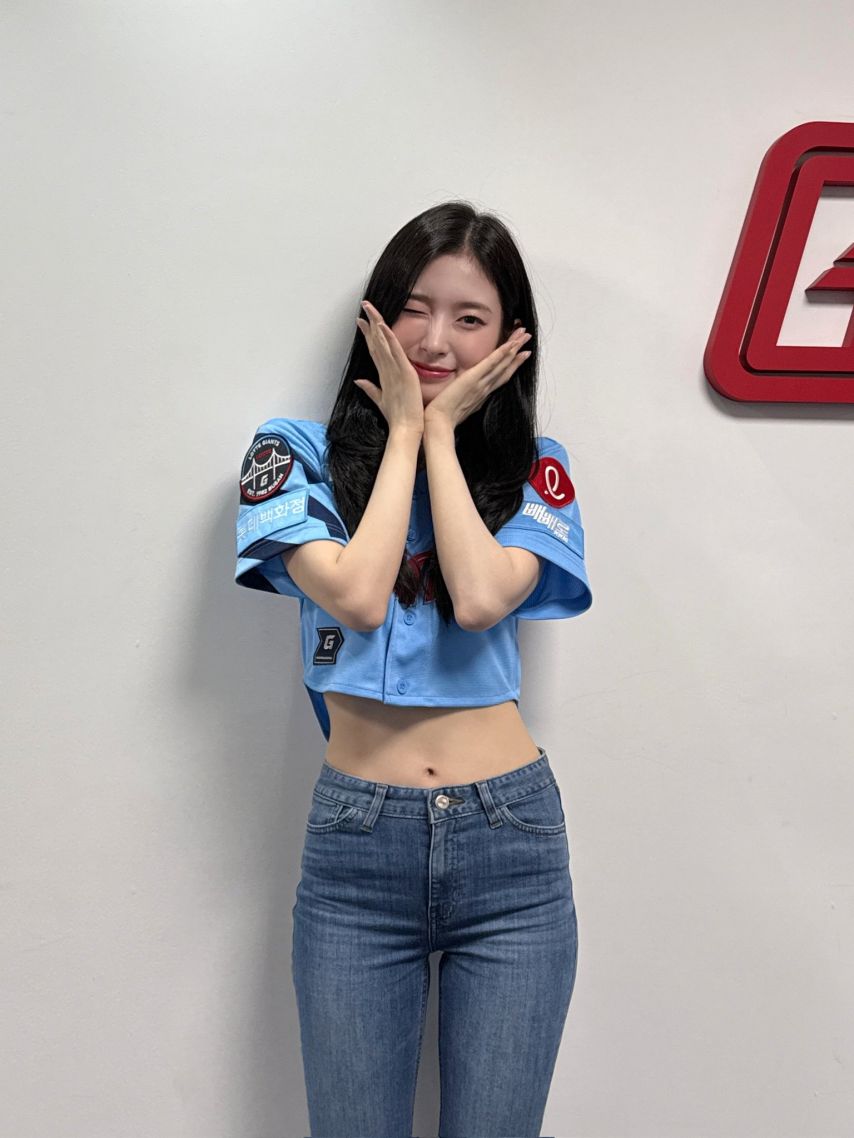 아린 오마이걸 롯데시구