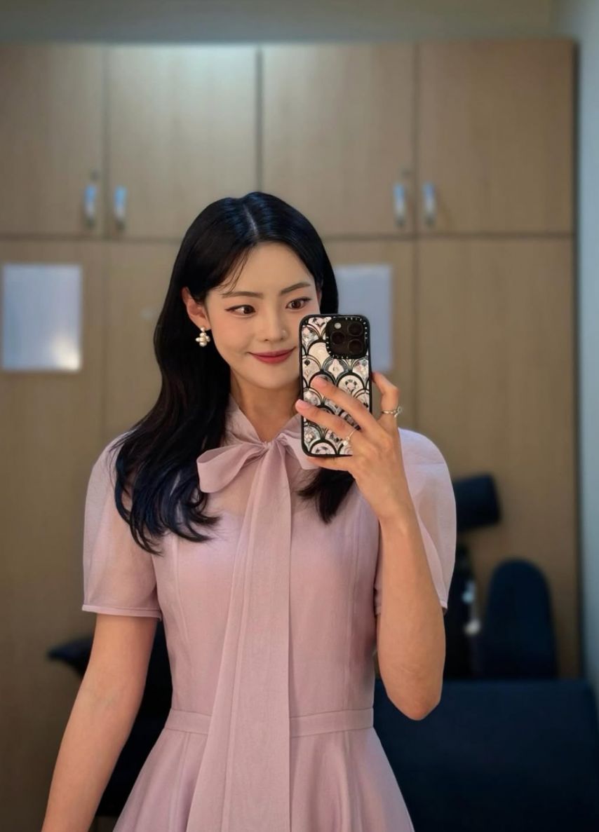 이다솔 아나운서 각선미