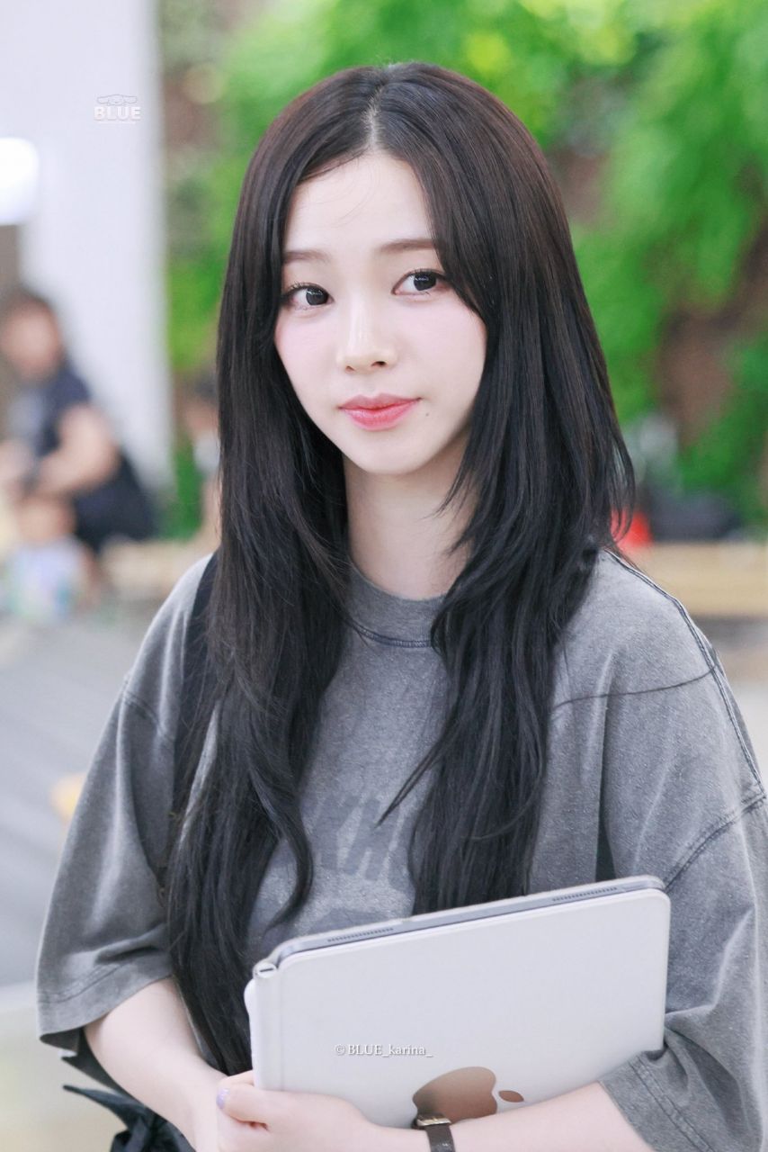 250811 김포공항 입국 에스파 카리나