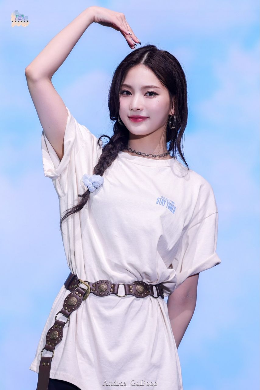 스테이씨 아이사