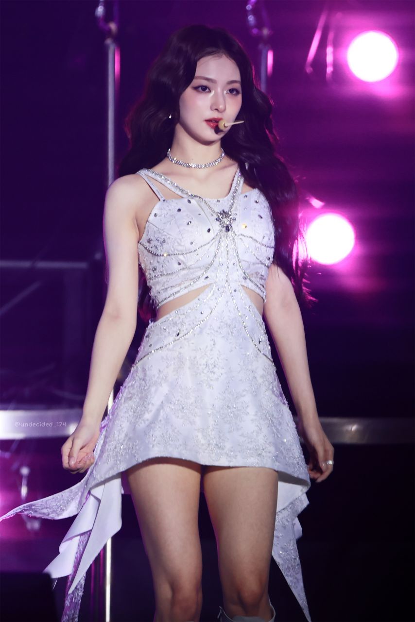 프로미스나인 이나경