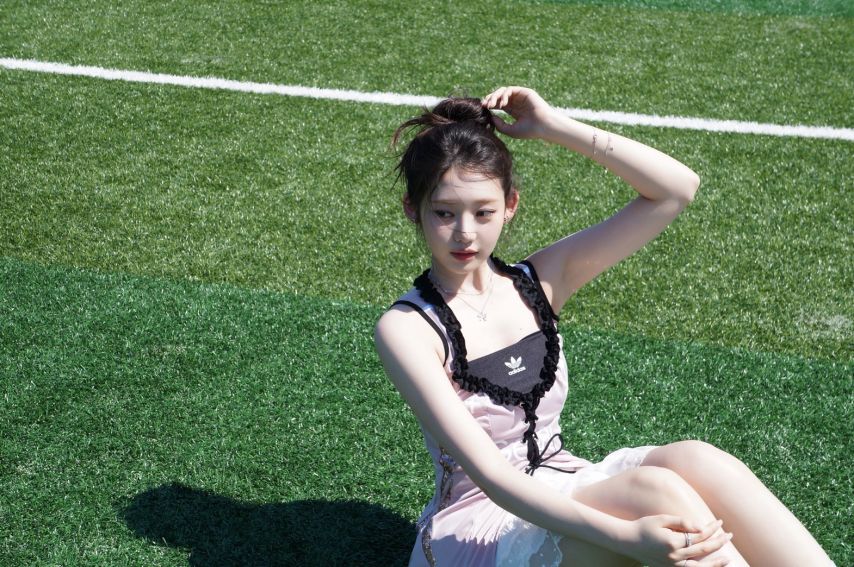 베이비몬스터 로라