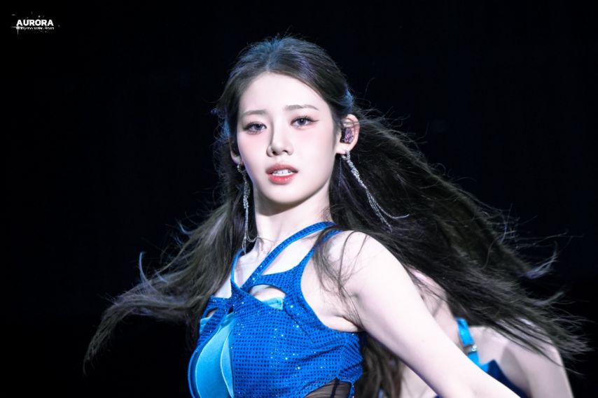 베이비몬스터 로라