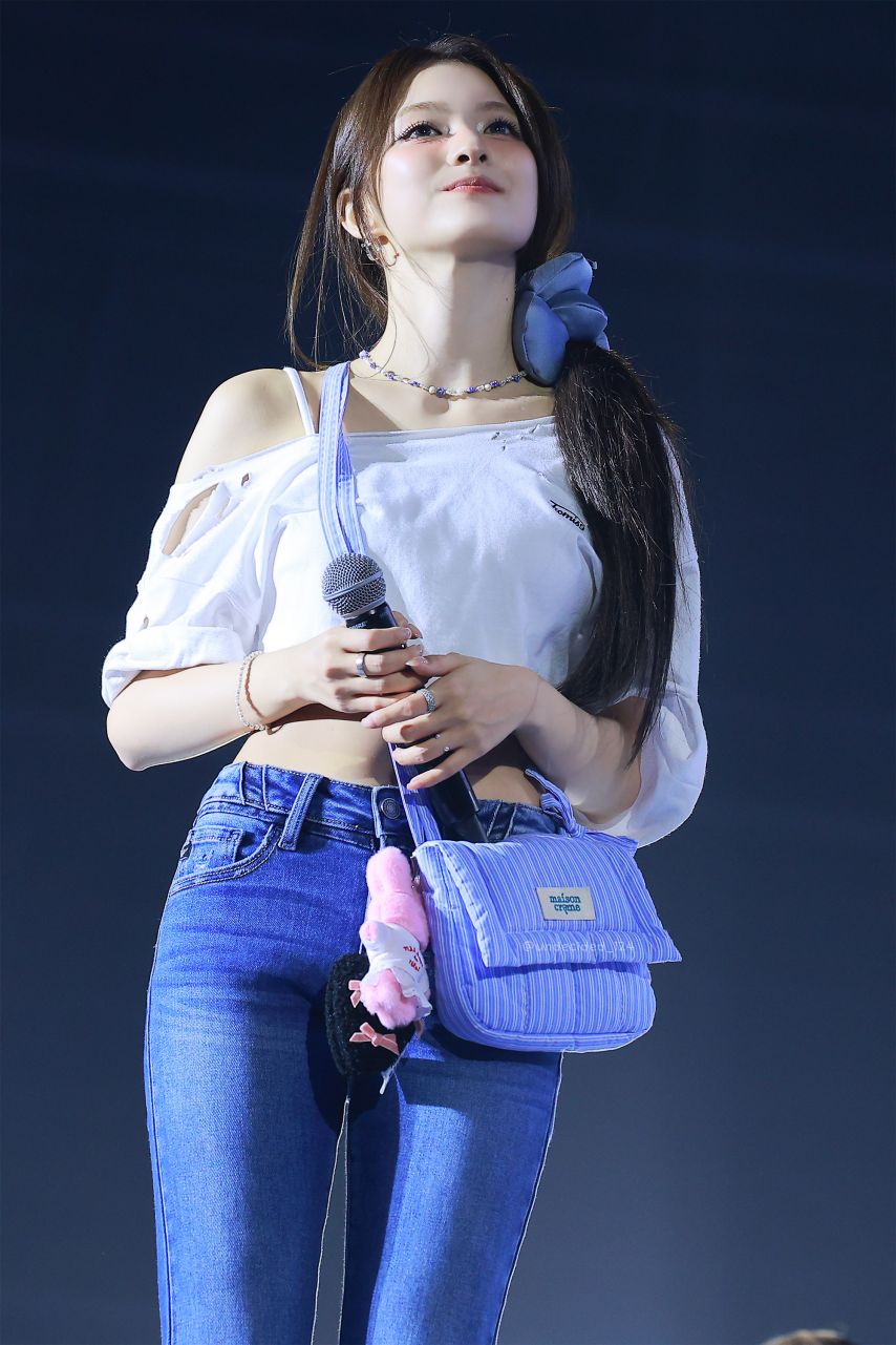프로미스나인 이나경