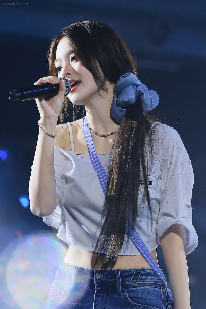 프로미스나인 이나경
