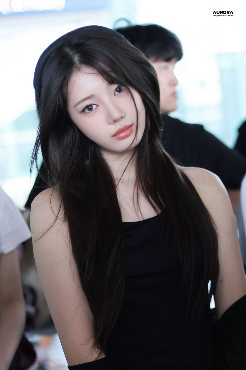 베이비몬스터 로라