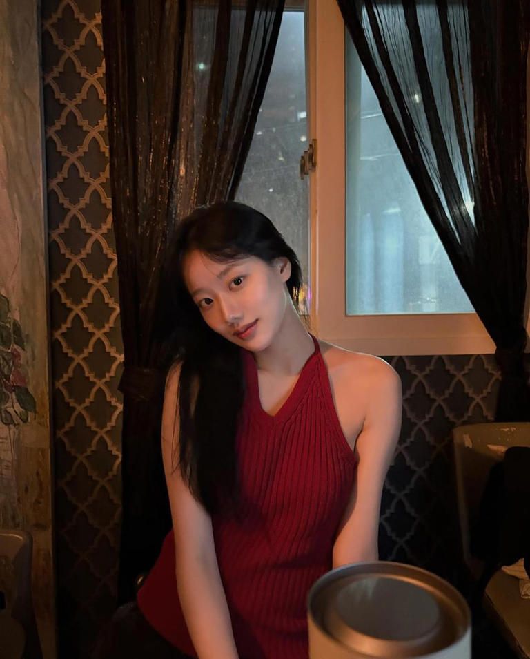 이나은 SNS