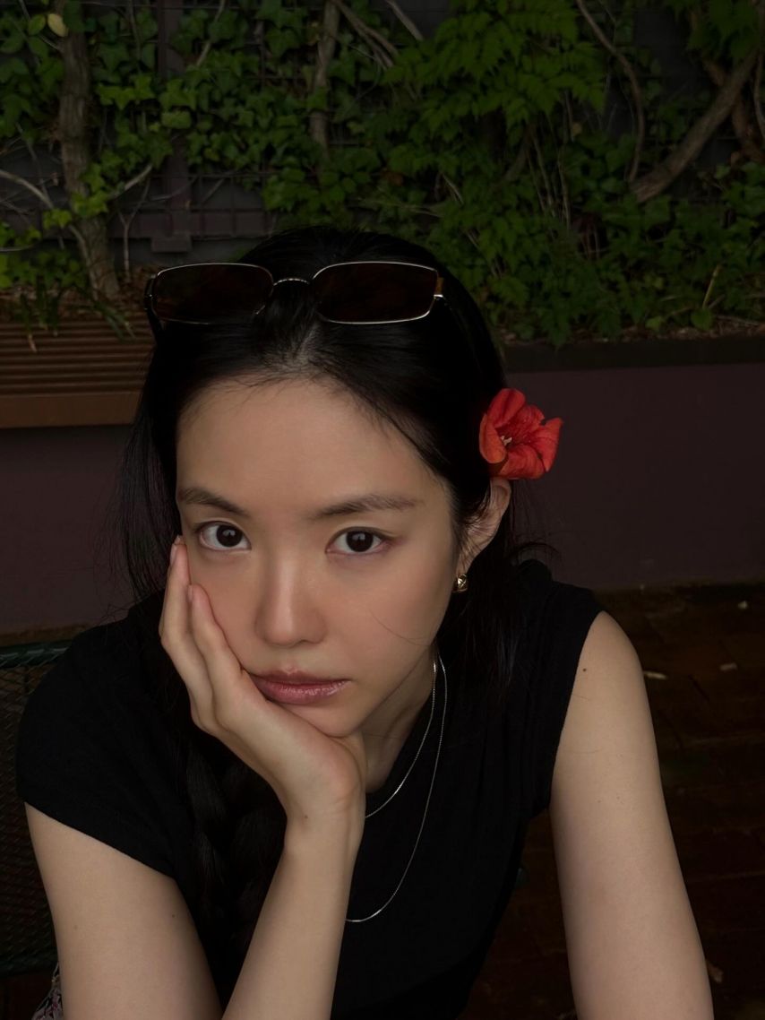손나은
