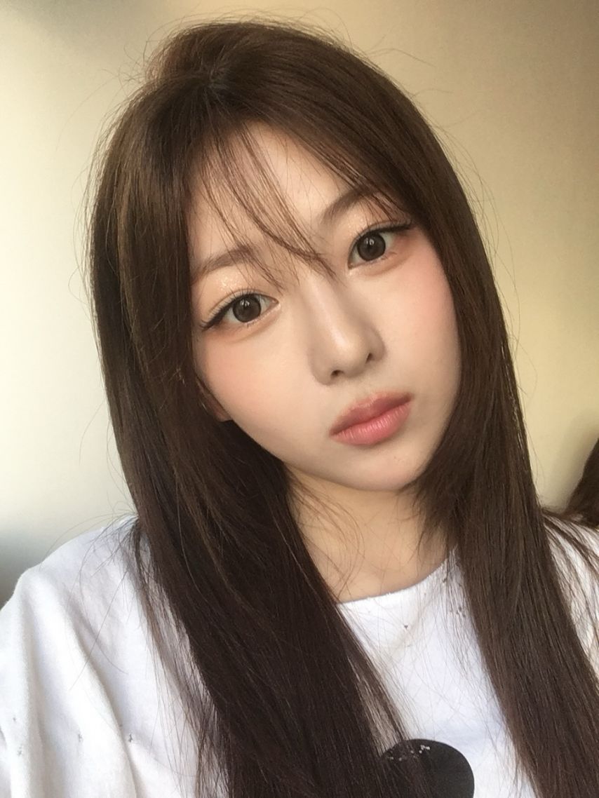 앳하트 나현, 봄, 미치