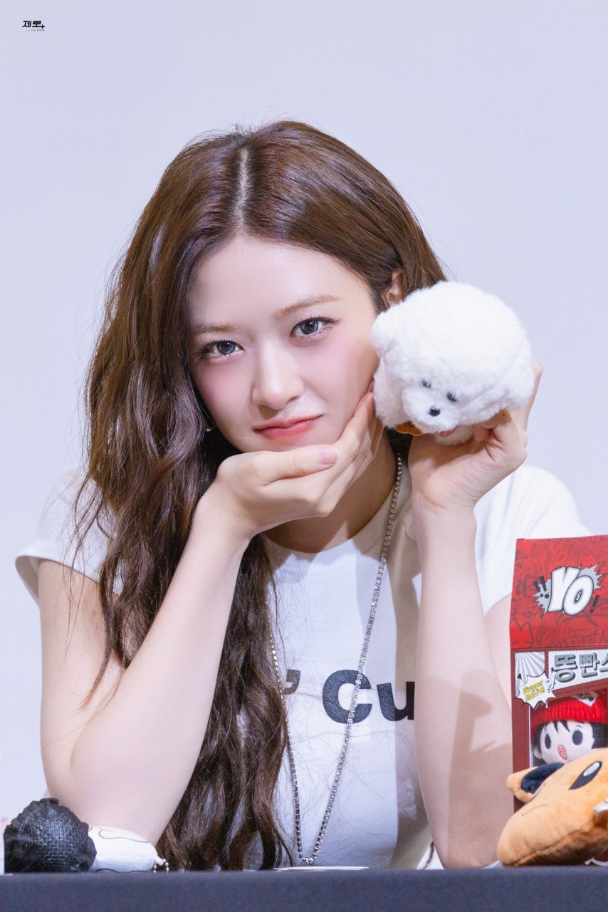 유진 IVE아이브 크라임씬제로_ 팬미팅