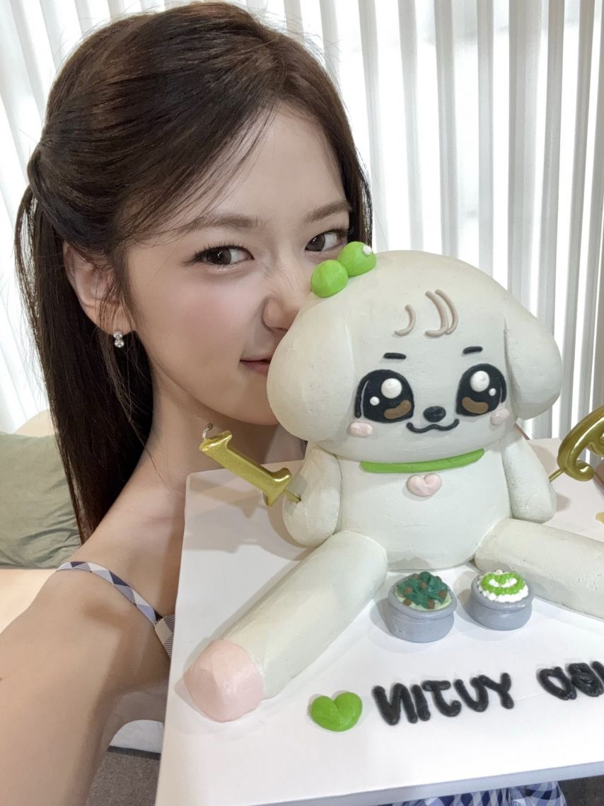 아이브 _ 안유진,장원영,가을,이서