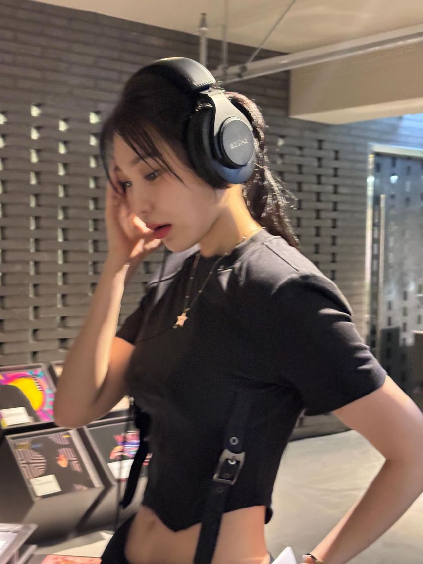 이채연