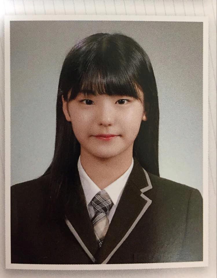 ITZY예지 중학교 1학년 시절 뉴스 인터뷰 ㅋㅋㅋ