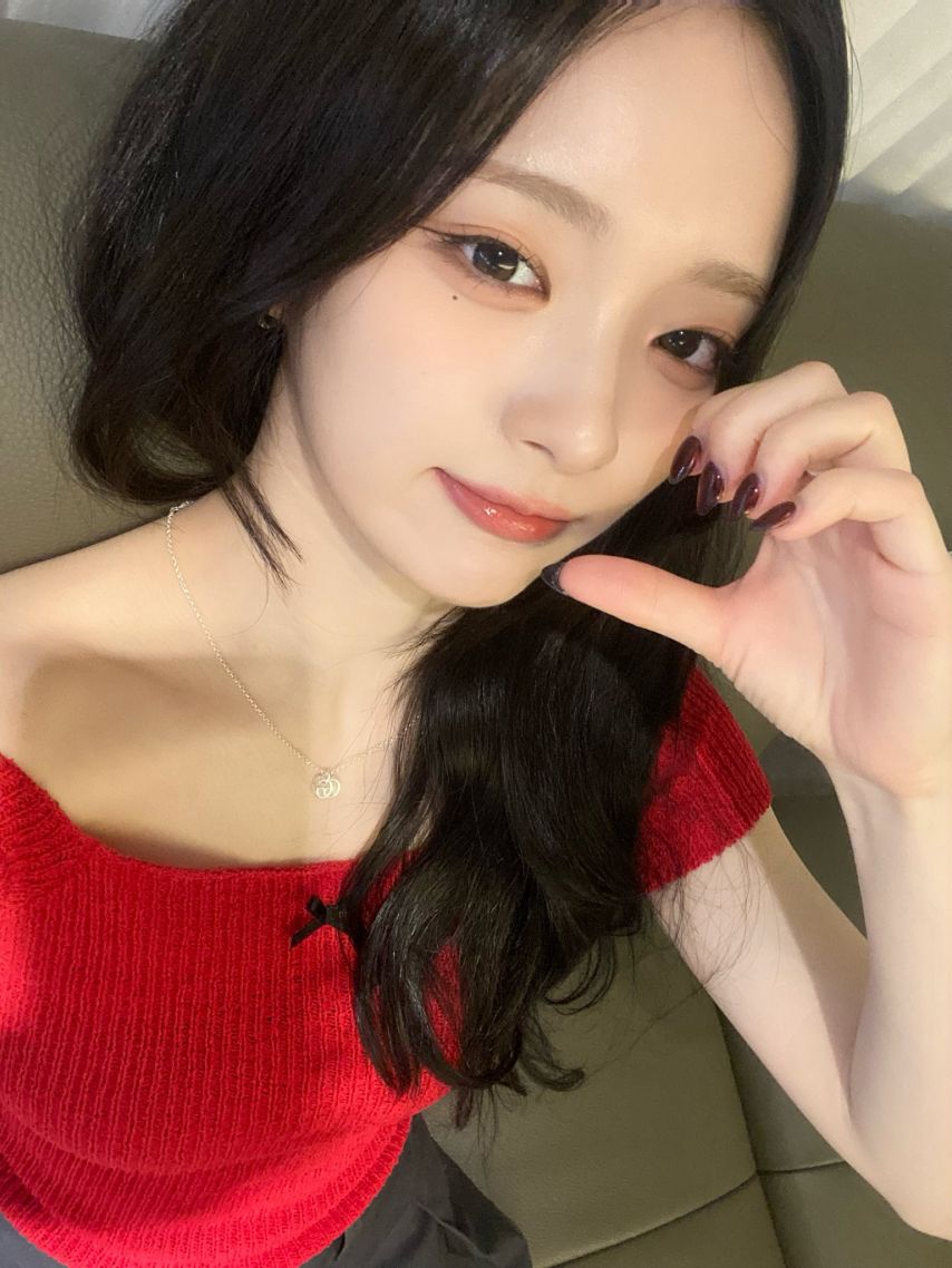 아이칠린 지윤,예주, 이지
