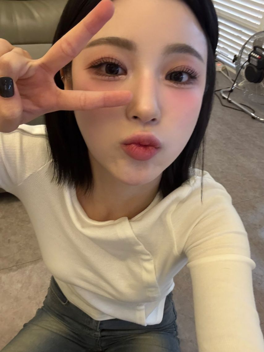 아이칠린 지윤,예주, 이지
