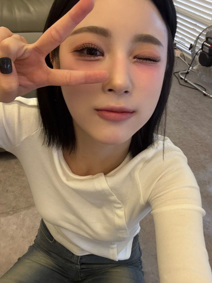 아이칠린 지윤,예주, 이지