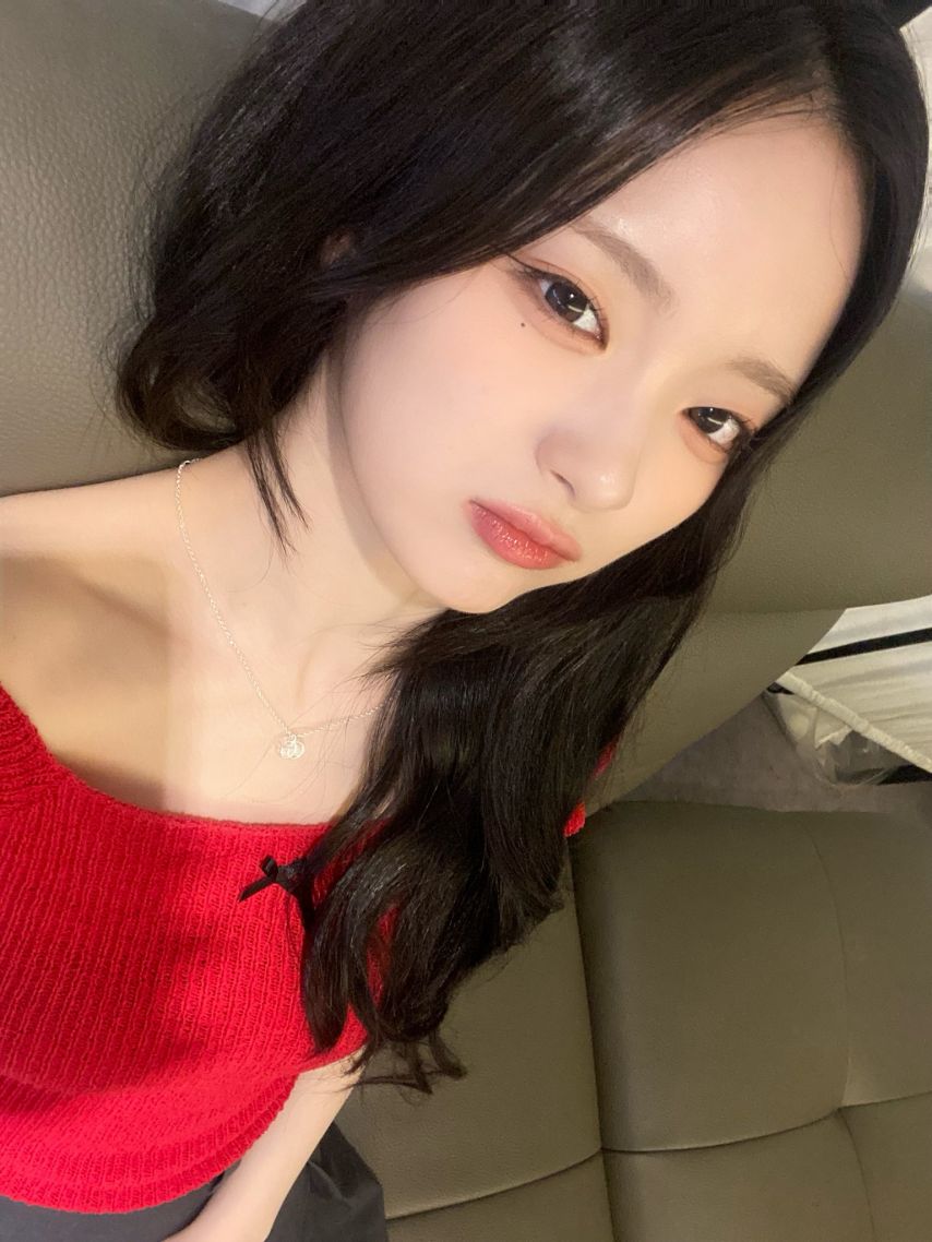 아이칠린 지윤,예주, 이지