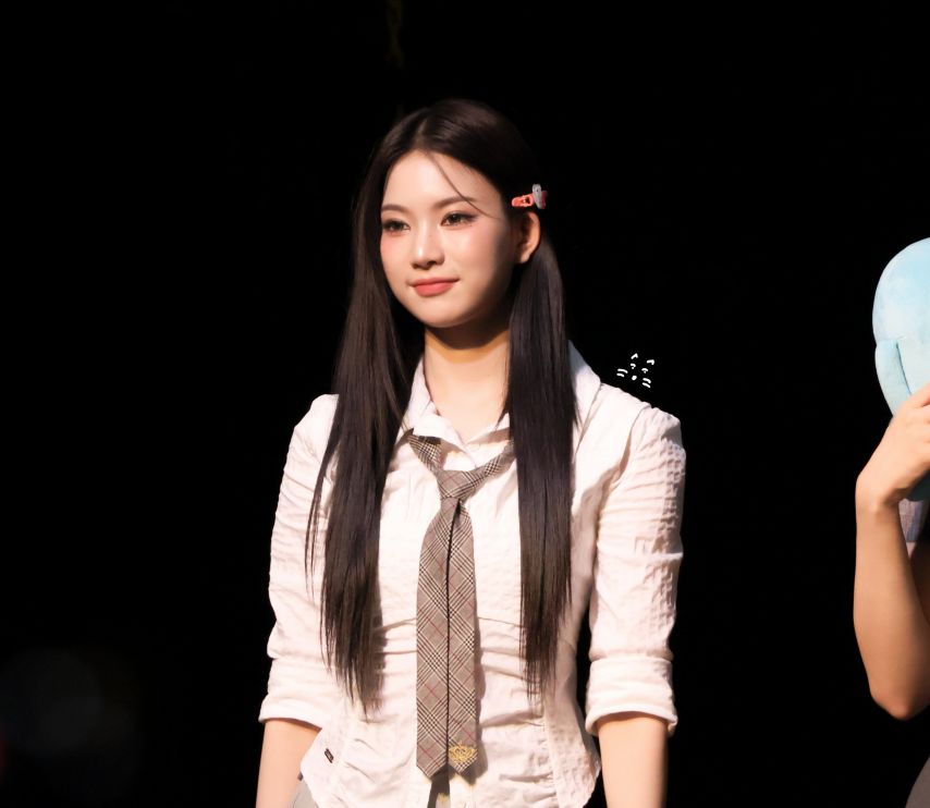 스테이씨 아이사