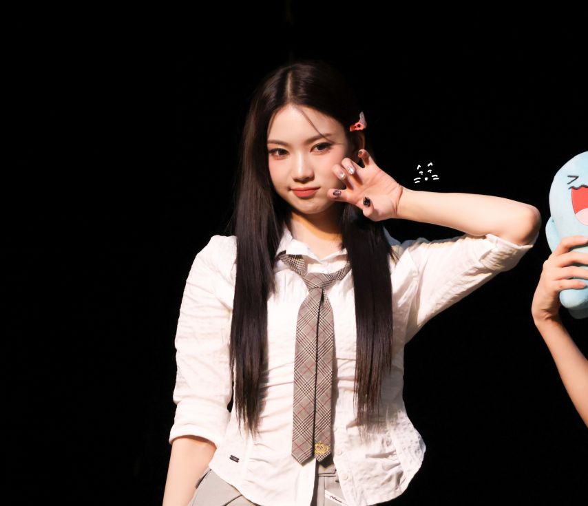 스테이씨 아이사