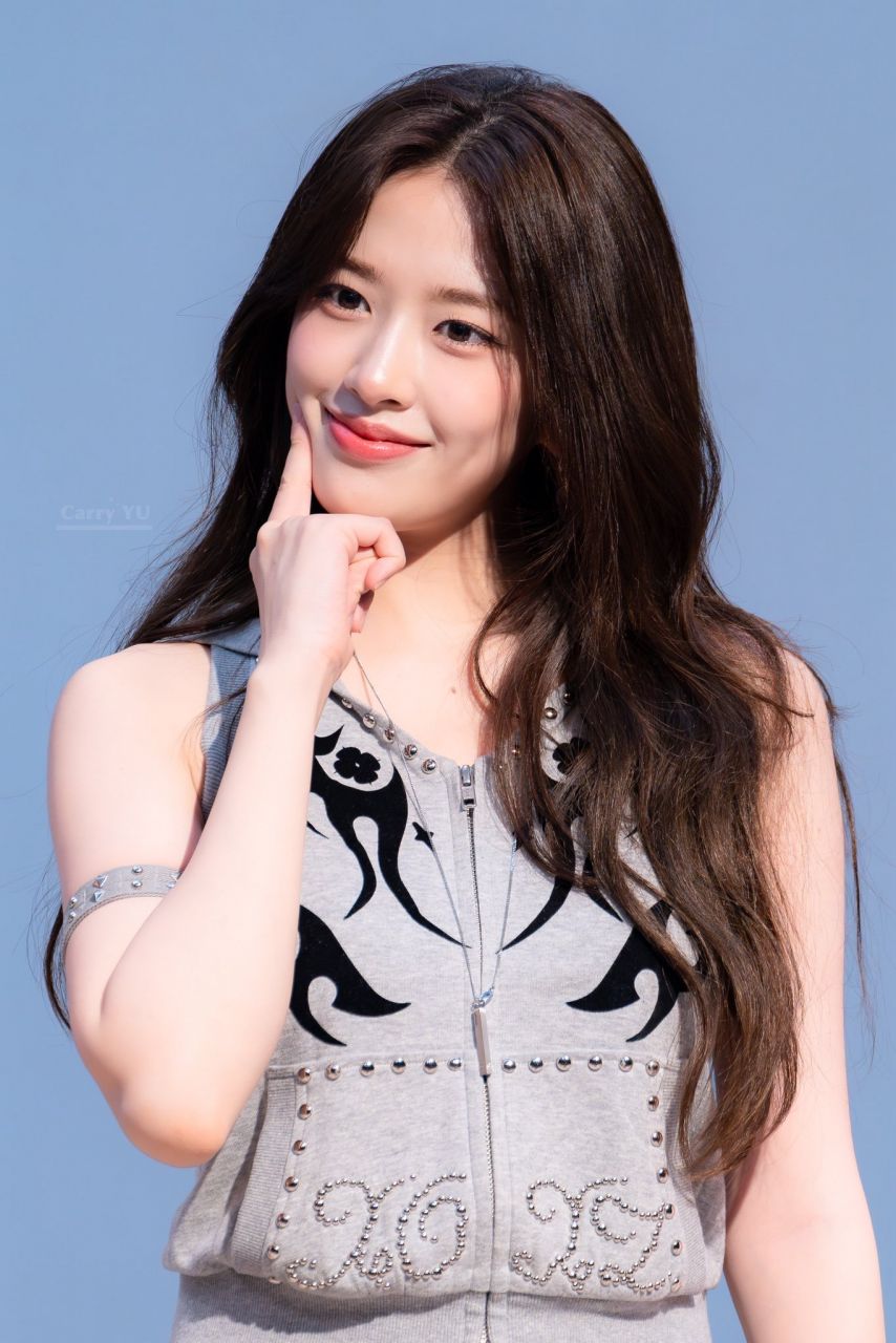 아이브 안유진