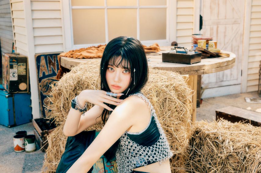 izna 2nd Mini Album 'Not Just Pretty' Concept Photo 메이, 방지민, 코코