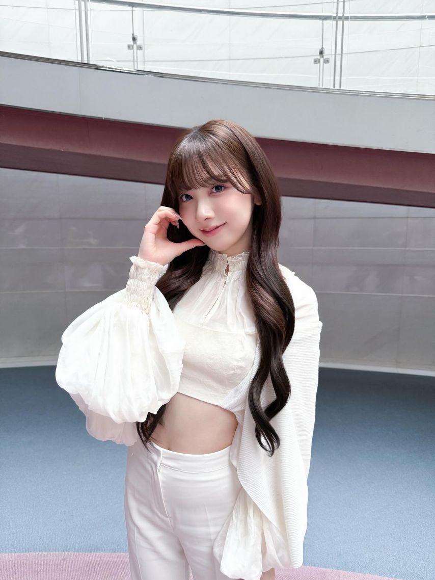 니쥬 (NiziU)