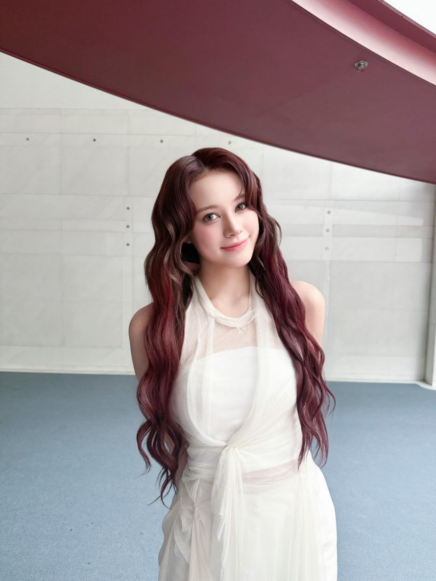 니쥬 (NiziU)