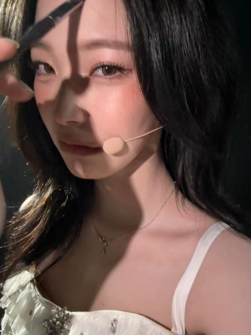 프로미스나인 박지원,백지헌
