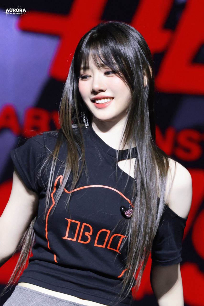 베이비몬스터 로라